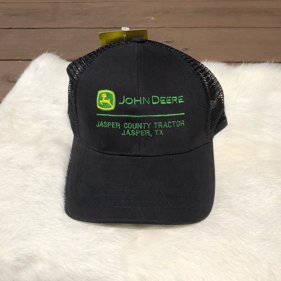 John Deere Other - John Deere All Black Hat With Mesh Back